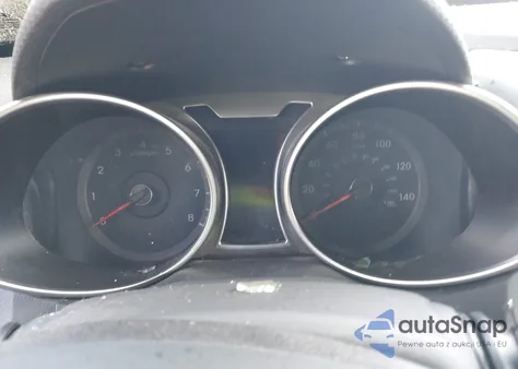 2015 Hyundai Veloster z USA, uszkodzony, nr VIN KMHTC6AD8FU244713